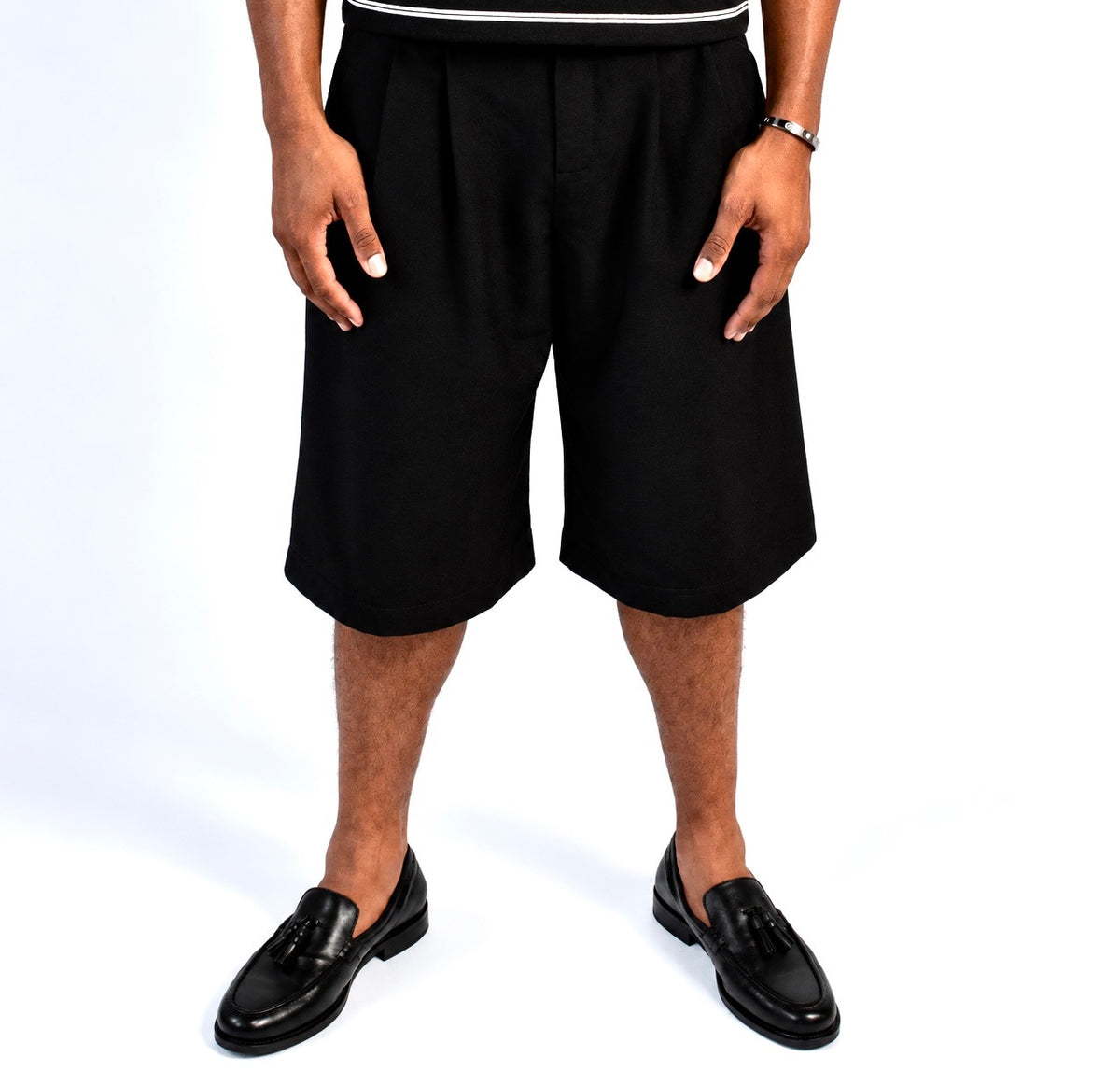 NOIR SIGNATURE BERMUDA SHORTS